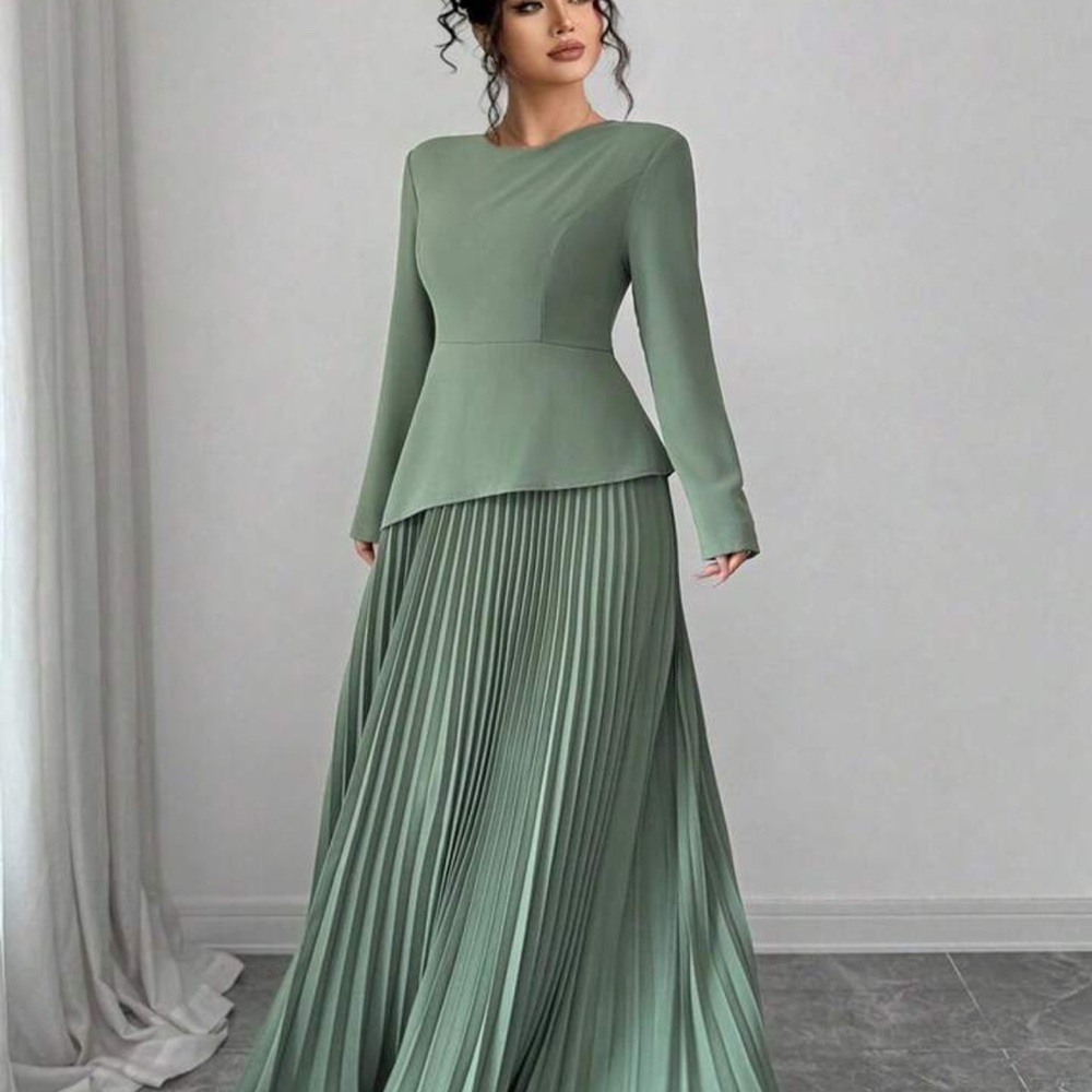 SHEIN Sage Green Pleated Maxi Dress with Peplum Top